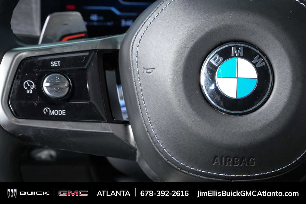 Used 2023 BMW 760i xDrive AWD/4WD image 11