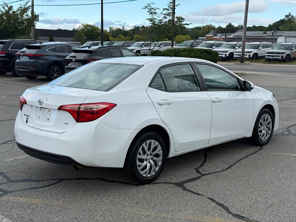 Used 2017 Toyota Corolla LE w/ Carpet Mat Package (TMS) FWD image 6