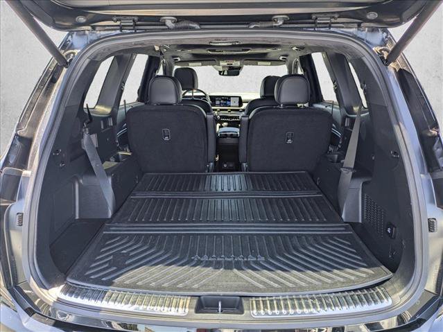 Used 2024 Kia Telluride SX Prestige X-Pro AWD/4WD image 6