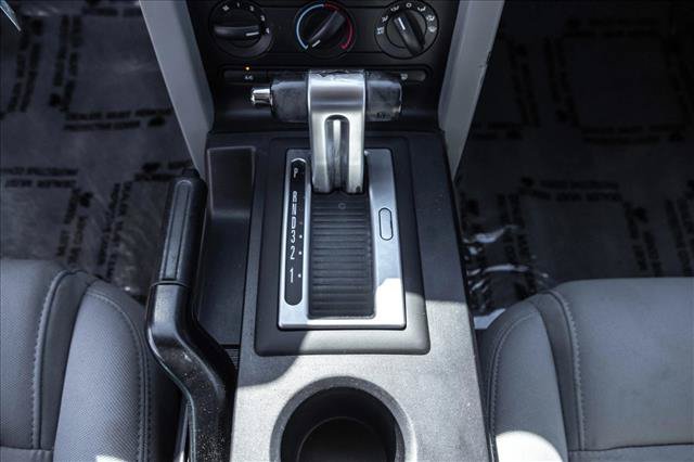 Used 2006 Ford Mustang GT RWD image 17
