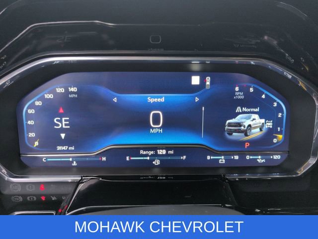 Used 2022 Chevrolet Silverado 1500 LT Trail Boss w/ Convenience Package II image 13