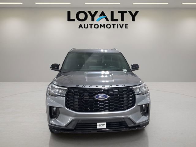 Used 2025 Ford Explorer ST-Line AWD/4WD image 8