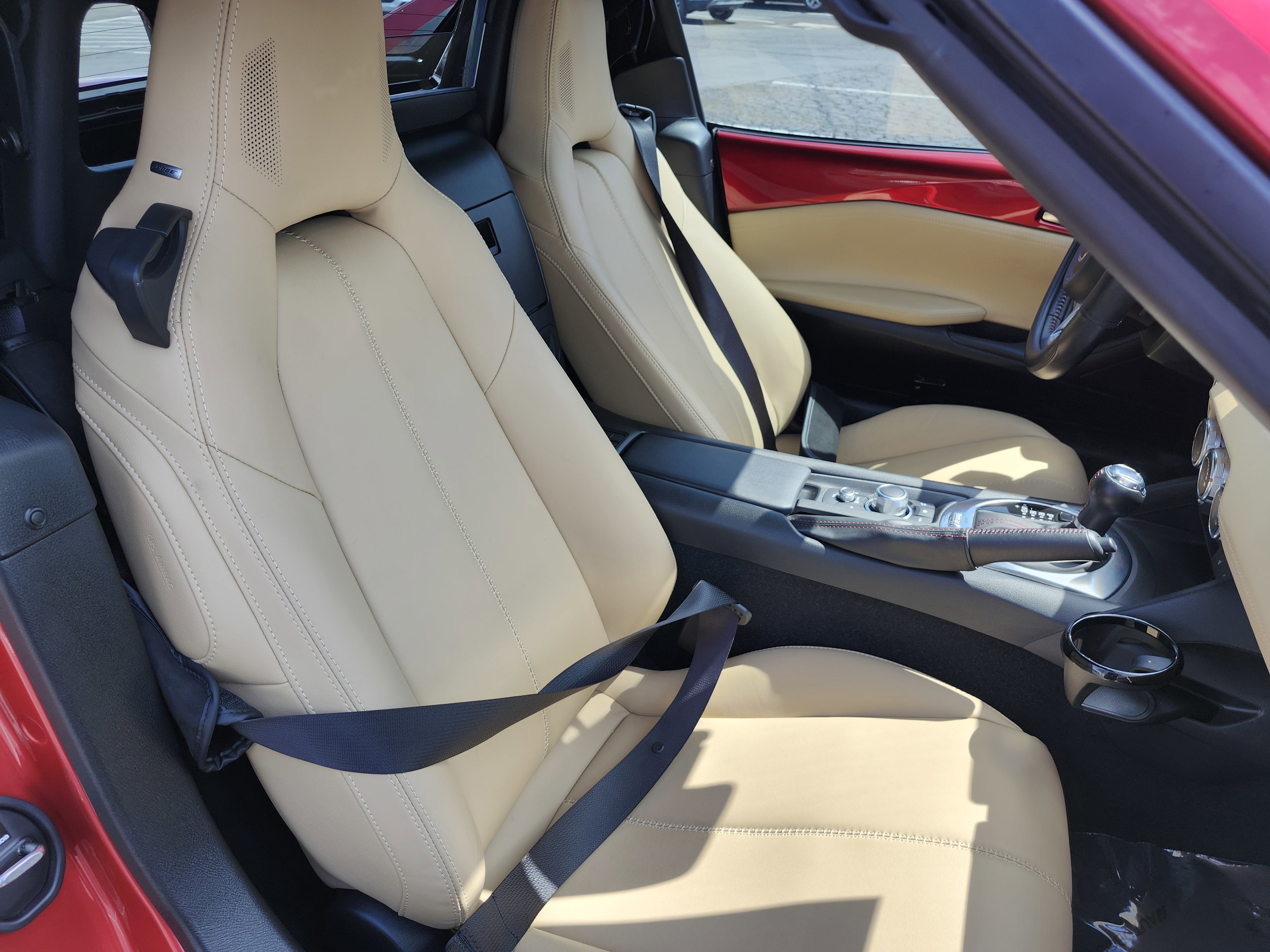 Used 2019 MAZDA MX-5 Miata RF Grand Touring RWD image 27