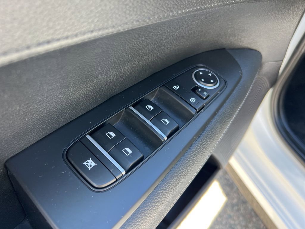 Certified 2023 Kia Forte GT-Line image 13