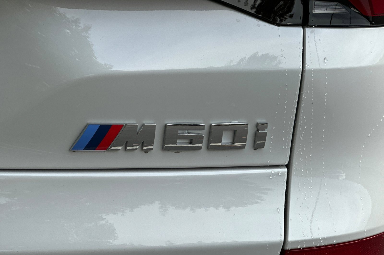 New 2026 BMW X5 M60i w/ Climate Comfort Package image 6