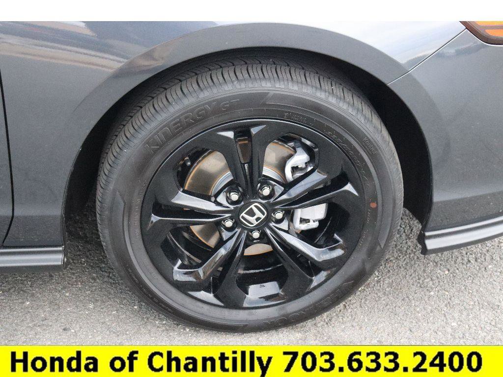 Certified 2025 Honda Accord SE image 31