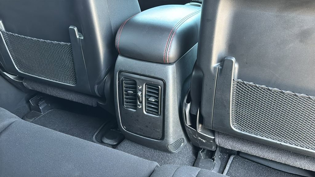 Used 2024 Dodge Durango GT image 20