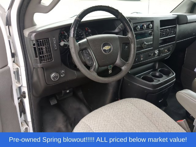 Used 2016 Chevrolet Express 2500 RWD image 31