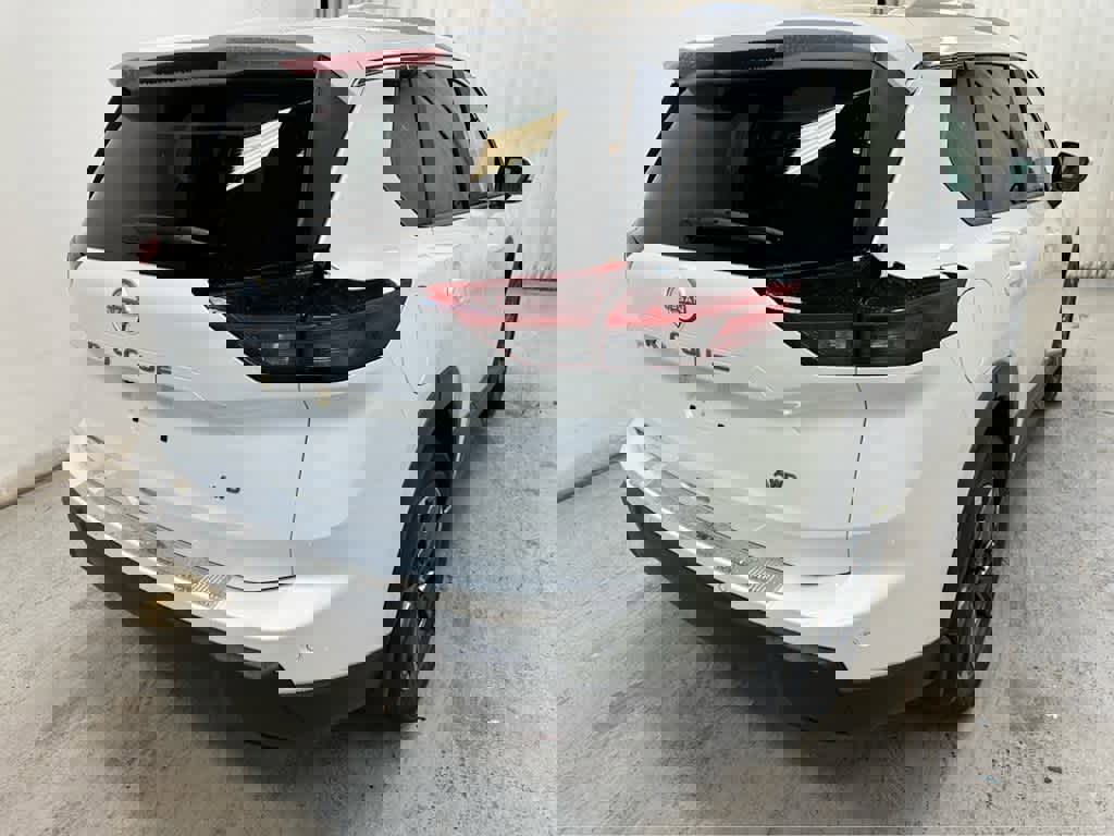 New 2026 Nissan Rogue SV image 19