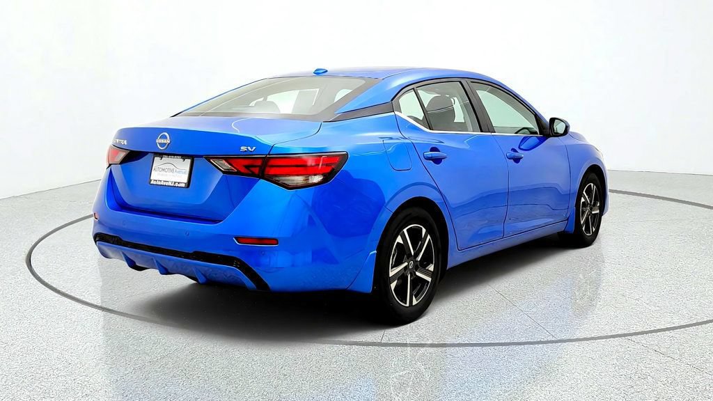 Used 2024 Nissan Sentra SV FWD image 5