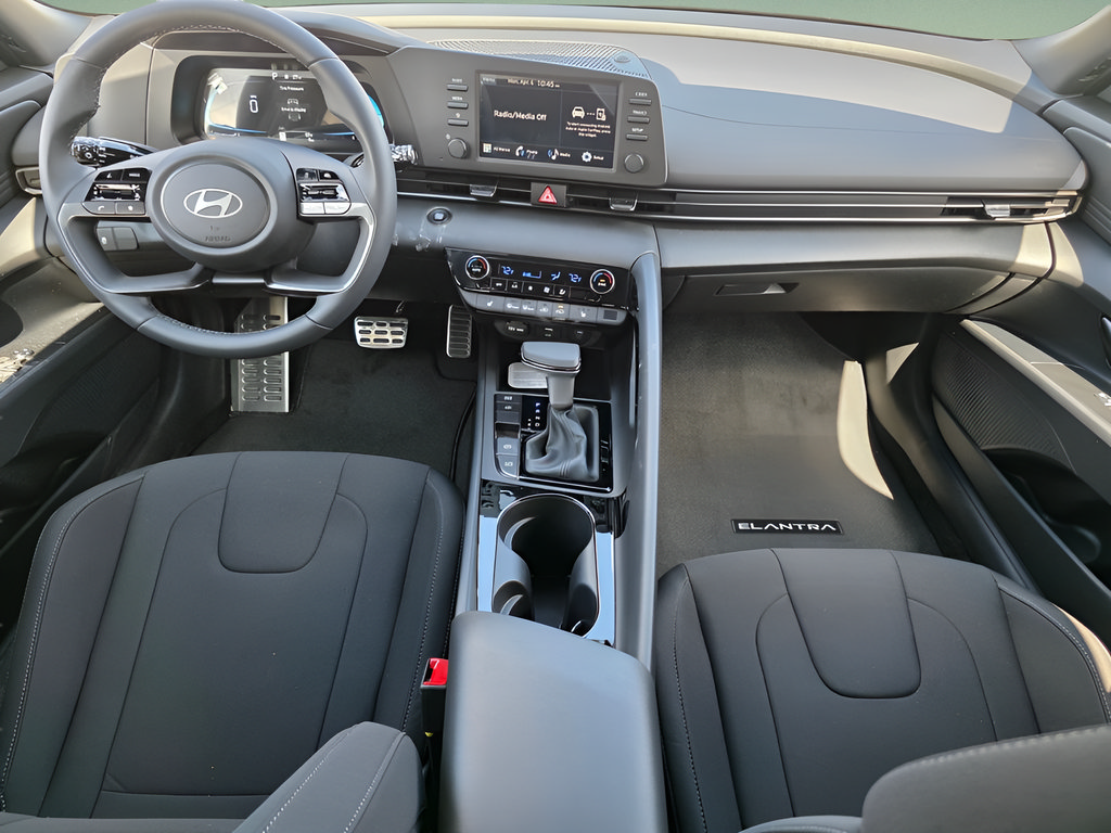 New 2026 Hyundai Elantra SEL Sport Premium FWD image 15