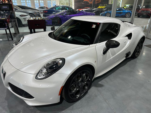 Used 2017 Alfa Romeo 4C Coupe w/ Coupe Track Package 1 RWD image 12