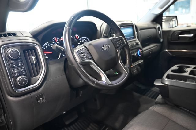 Used 2022 Chevrolet Silverado 1500 RST w/ Bed Protection Package AWD/4WD image 19