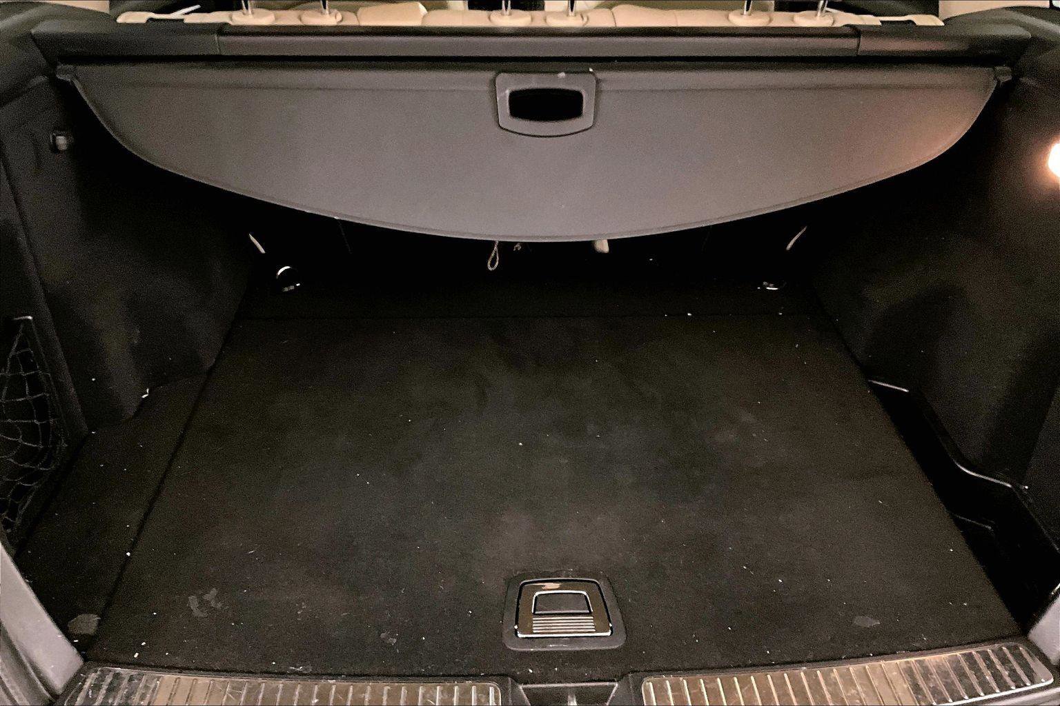 Used 2015 Mercedes-Benz GLK 350 4MATIC image 34