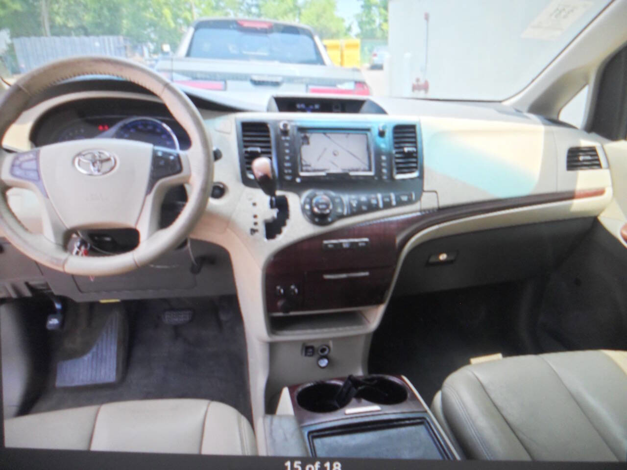 Used 2012 Toyota Sienna XLE w/ XLE Navigation Pkg image 26