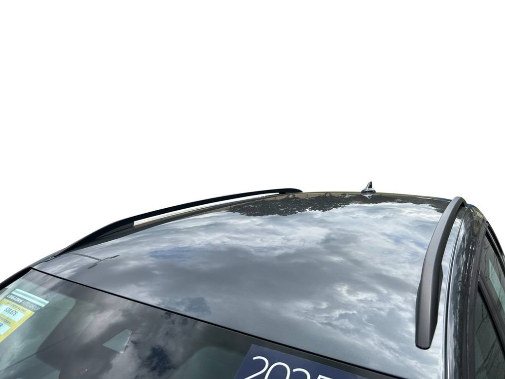 Certified 2025 Volkswagen Taos S image 13