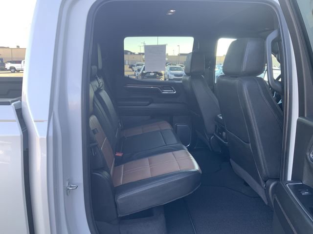 Used 2024 Chevrolet Silverado 1500 High Country image 17