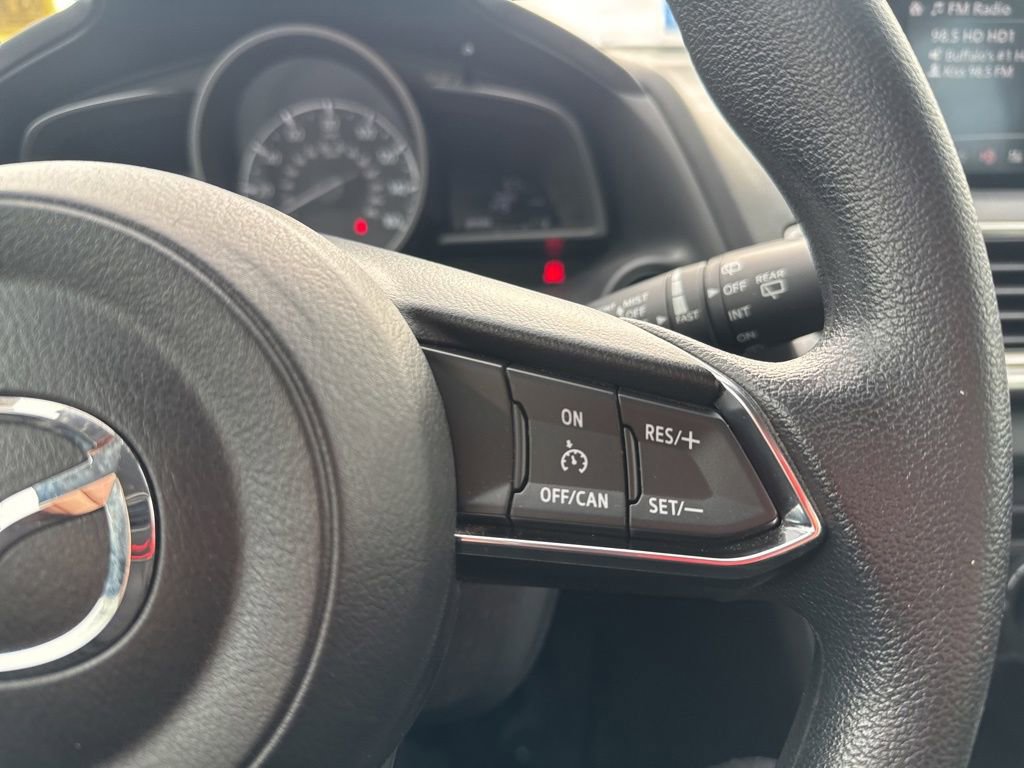 Used 2017 MAZDA MAZDA3 Sport image 26