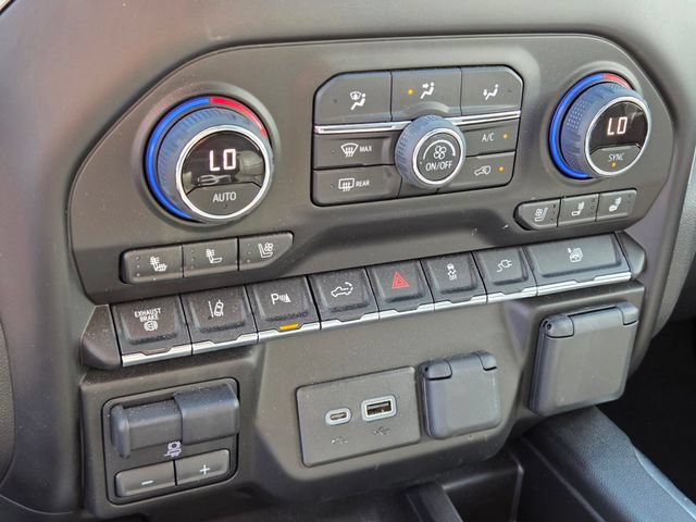 Certified 2022 Chevrolet Silverado 2500 LTZ w/ LTZ Convenience Package RWD image 22