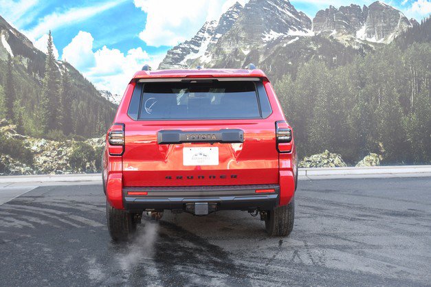 New 2026 Toyota 4Runner SR5 image 5