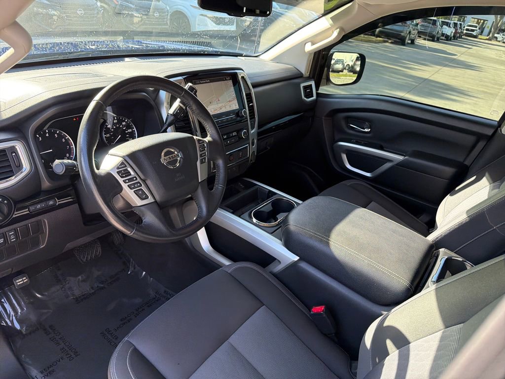 Certified 2021 Nissan Titan SV w/ SV Convenience Package image 14