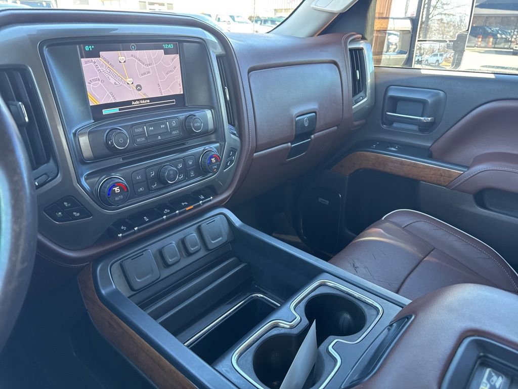 Used 2016 Chevrolet Silverado 2500 High Country w/ High Country Premium Package image 20