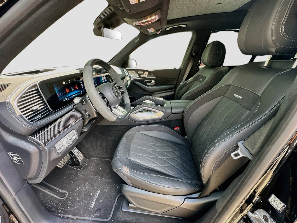 Certified 2025 Mercedes-Benz GLS 63 AMG 4MATIC image 22