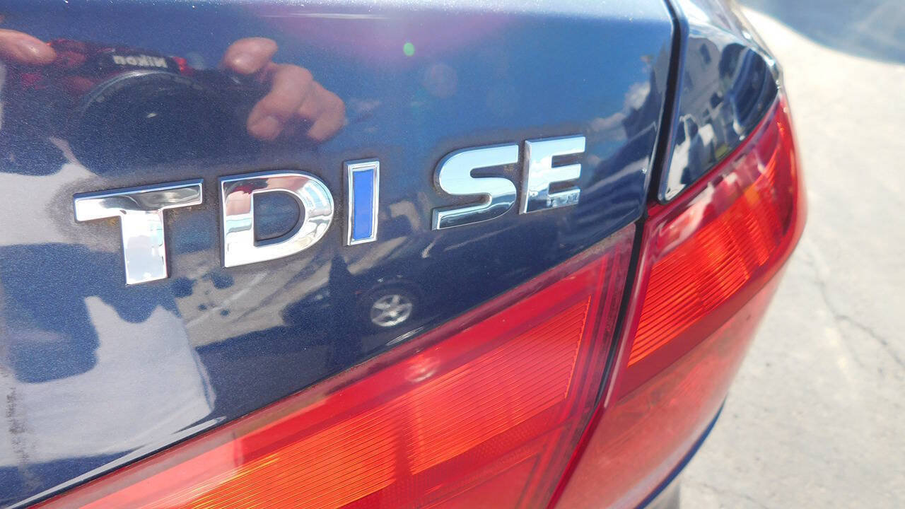 Used 2014 Volkswagen Passat TDI SE FWD image 27
