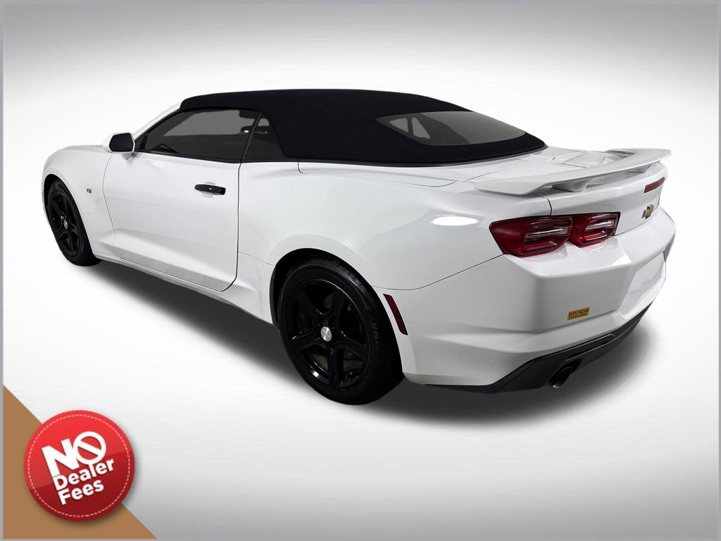 Used 2020 Chevrolet Camaro LT RWD image 6