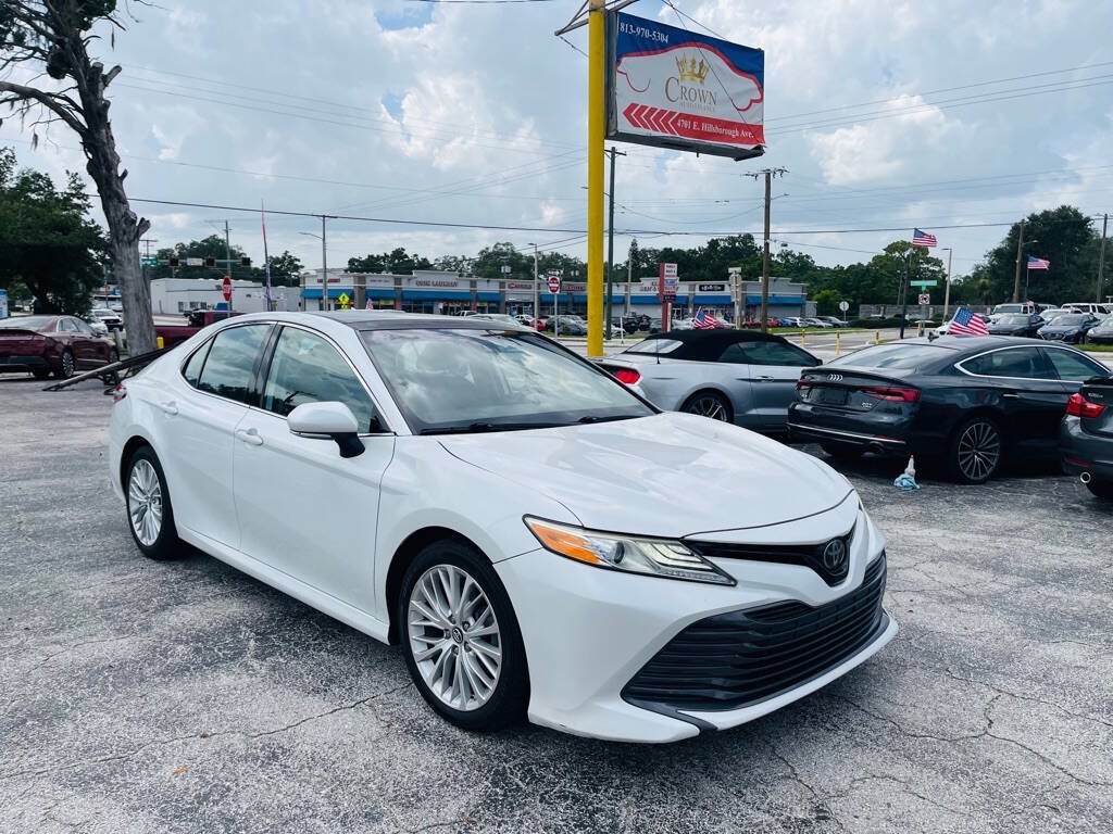 Used 2019 Toyota Camry XLE FWD image 25