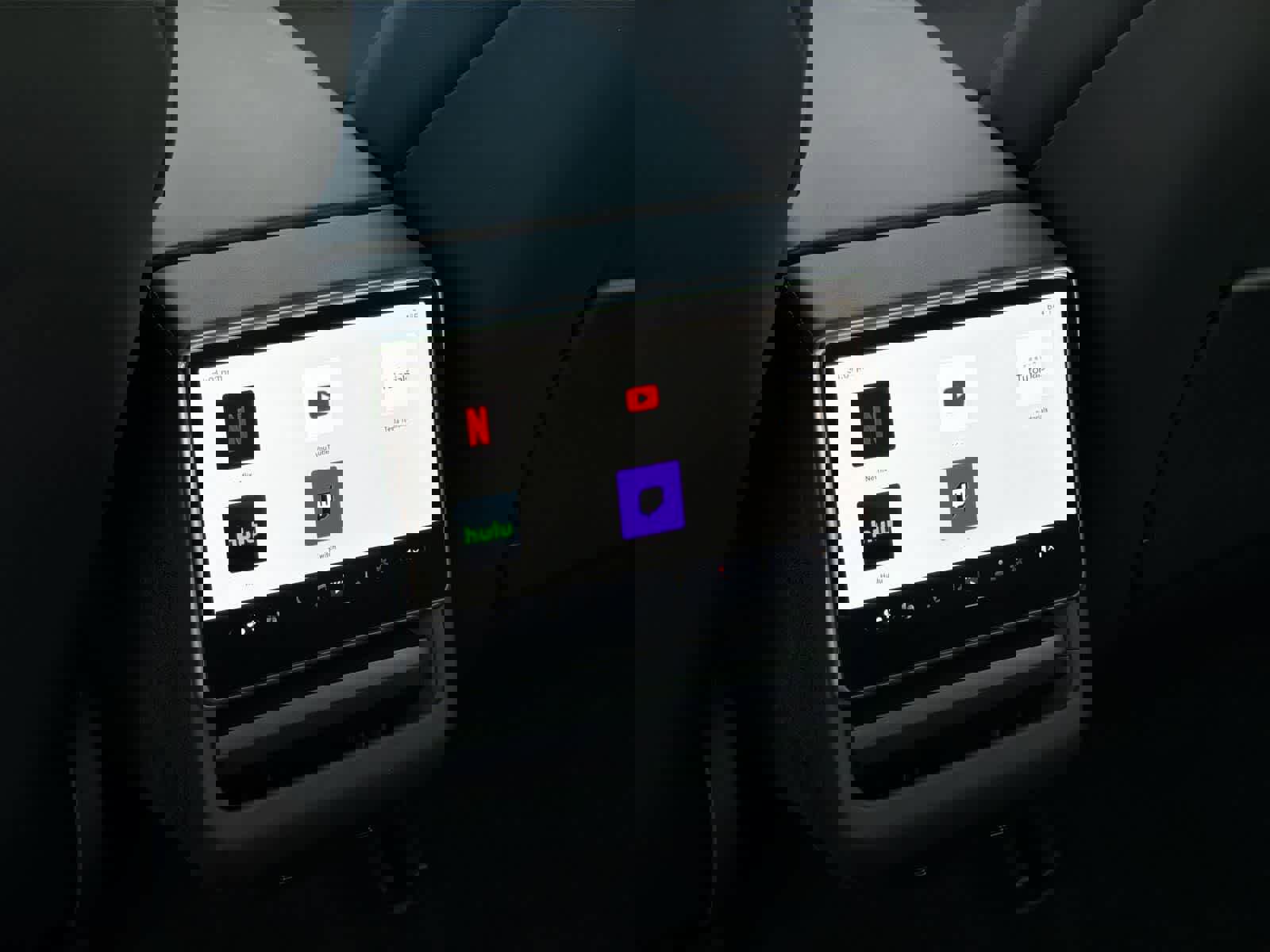 Used 2025 Tesla Model 3 Long Range image 31