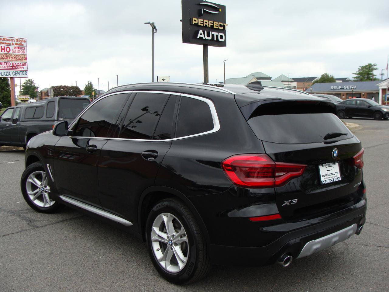 Used 2021 BMW X3 xDrive30i w/ Convenience Package AWD/4WD image 4
