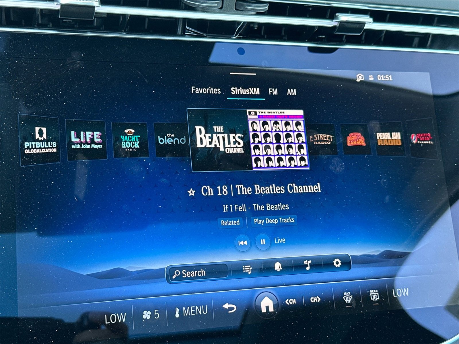 Used 2024 Mercedes-Benz E 350 4MATIC Sedan image 20