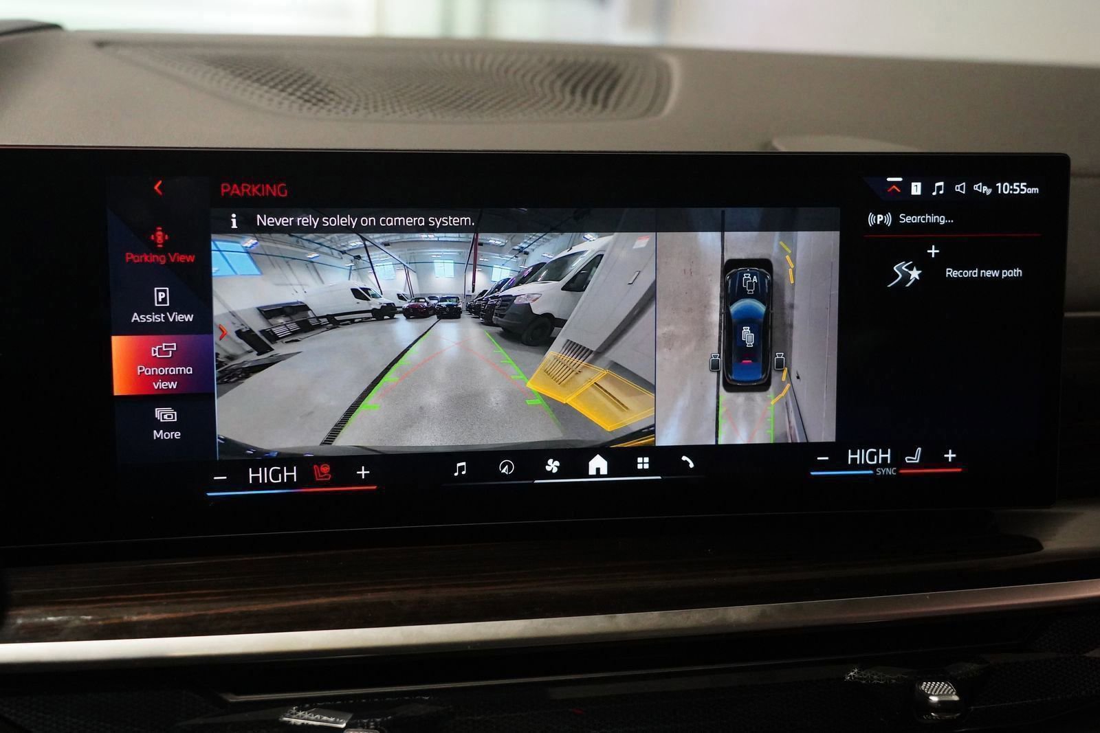 Used 2026 BMW X6 xDrive40i image 23