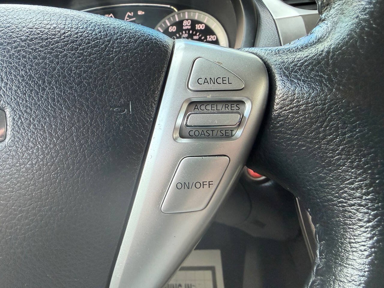 Used 2014 Nissan Sentra SR w/ SR Driver Package FWD image 21
