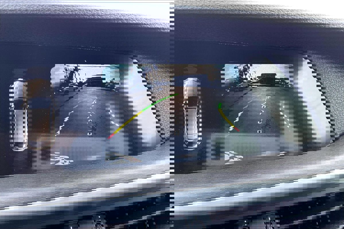 Used 2019 Alfa Romeo Stelvio Ti w/ Nero Edizione image 21