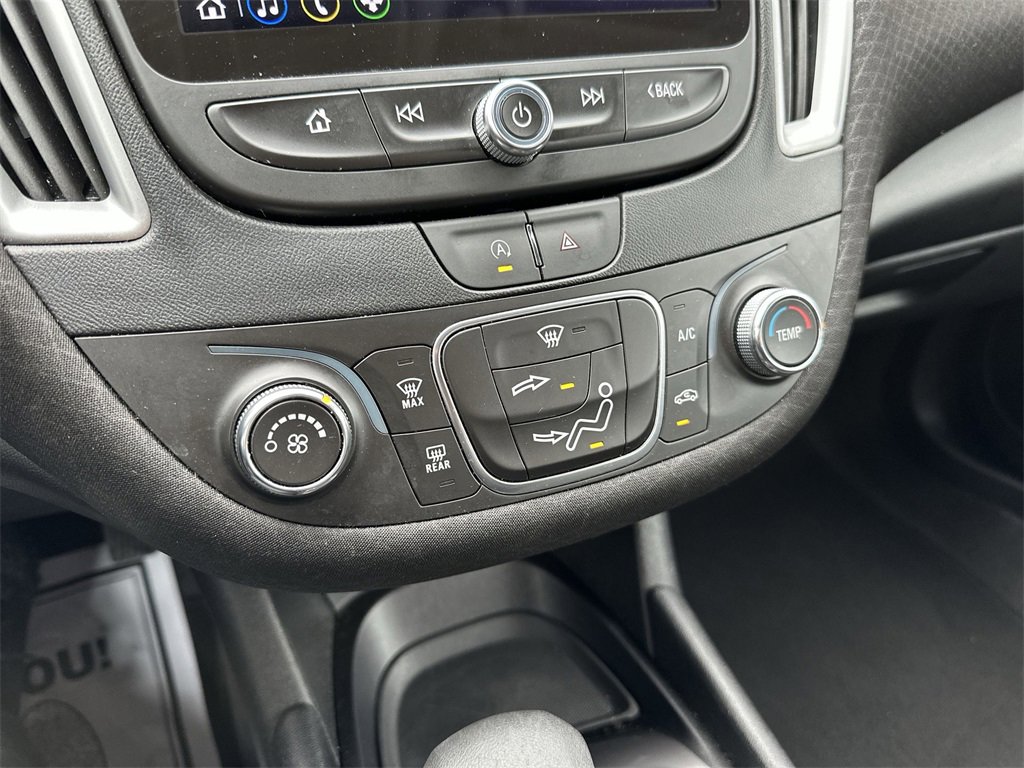 Used 2024 Chevrolet Malibu LS image 18
