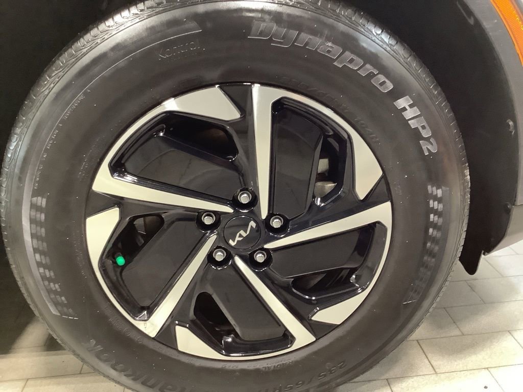Certified 2023 Kia Sportage LX image 25