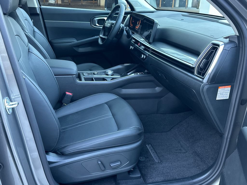 New 2026 Kia Sorento EX AWD/4WD image 12