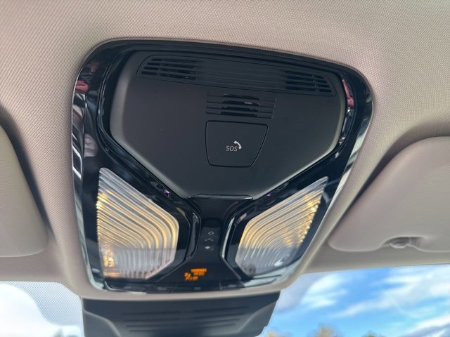 Used 2024 BMW X7 xDrive40i image 87