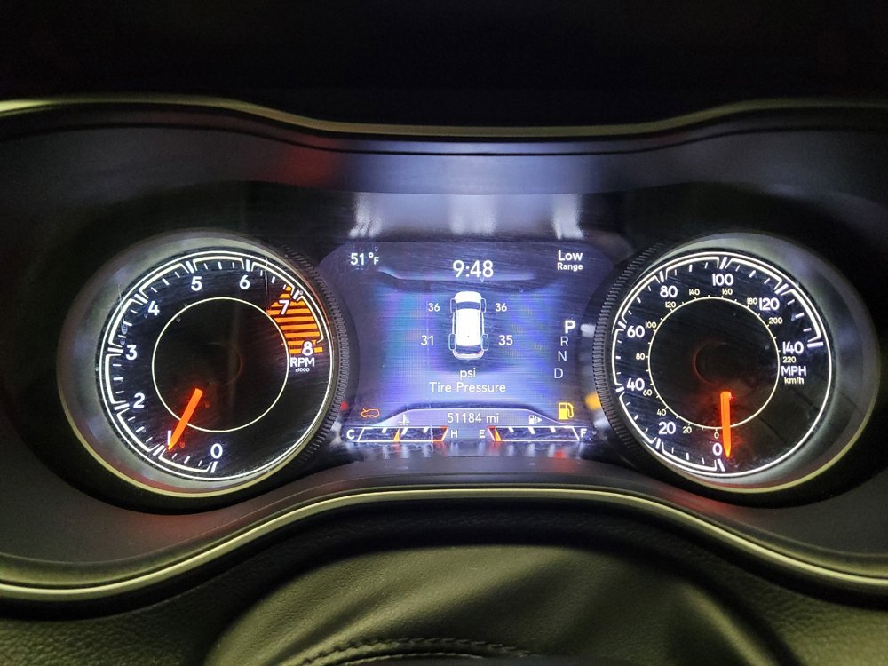 Used 2021 Jeep Cherokee Trailhawk image 23