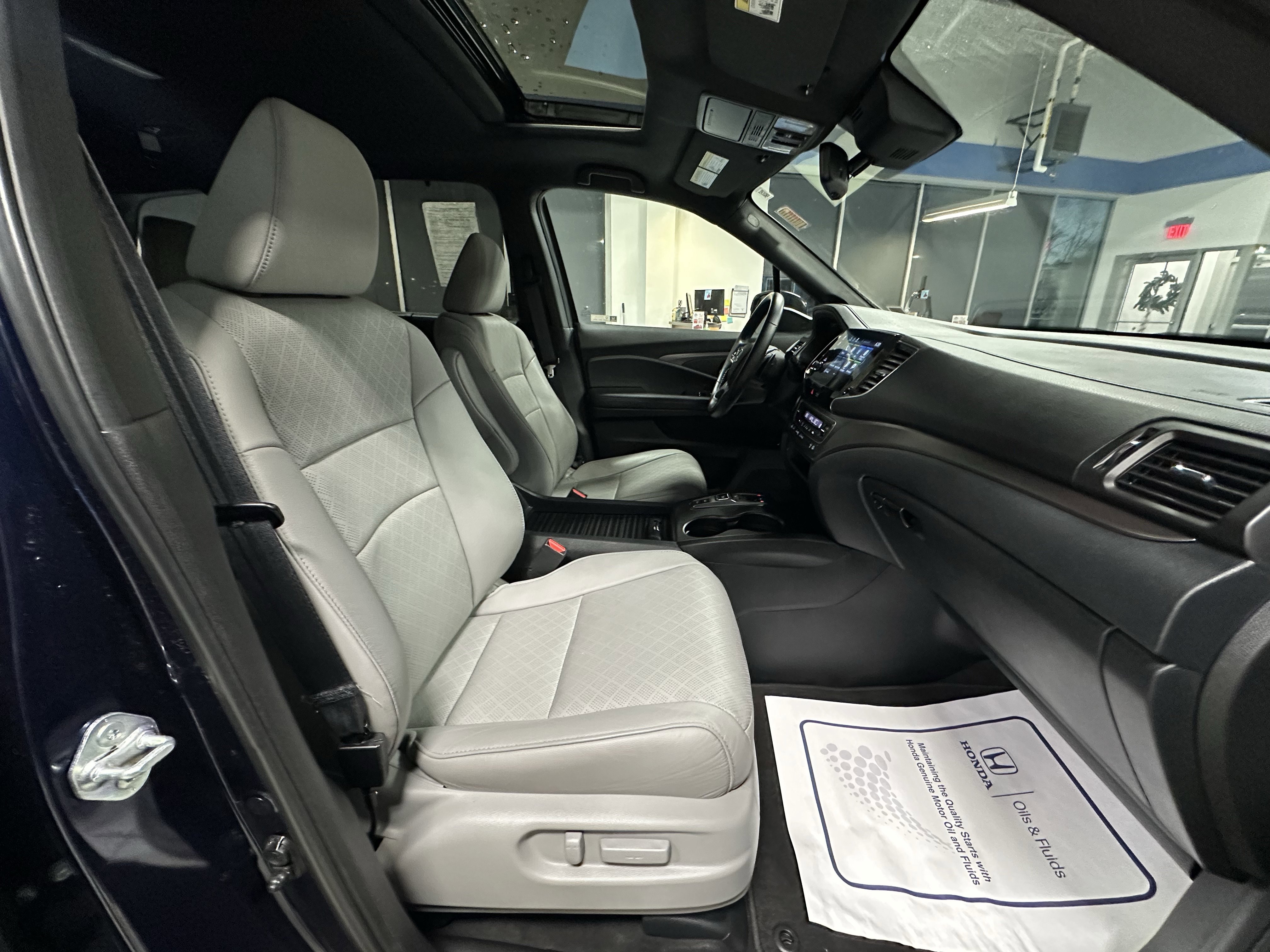 Used 2021 Honda Passport EX-L image 23