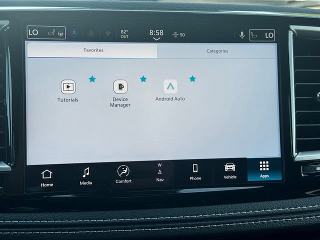 New 2027 Chrysler Pacifica Limited AWD/4WD image 34