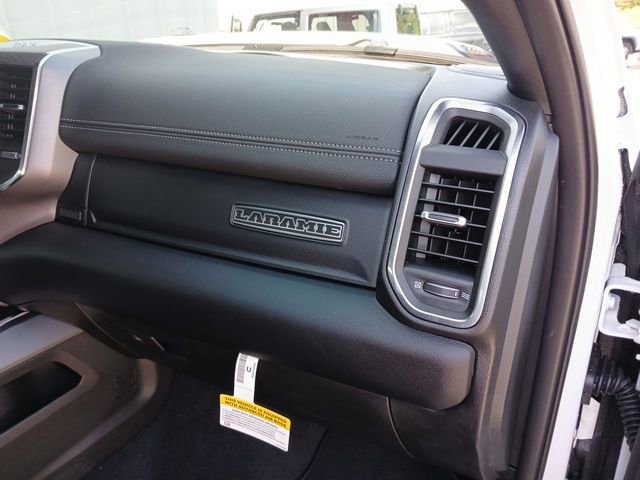 New 2026 RAM 3500 Laramie AWD/4WD image 31