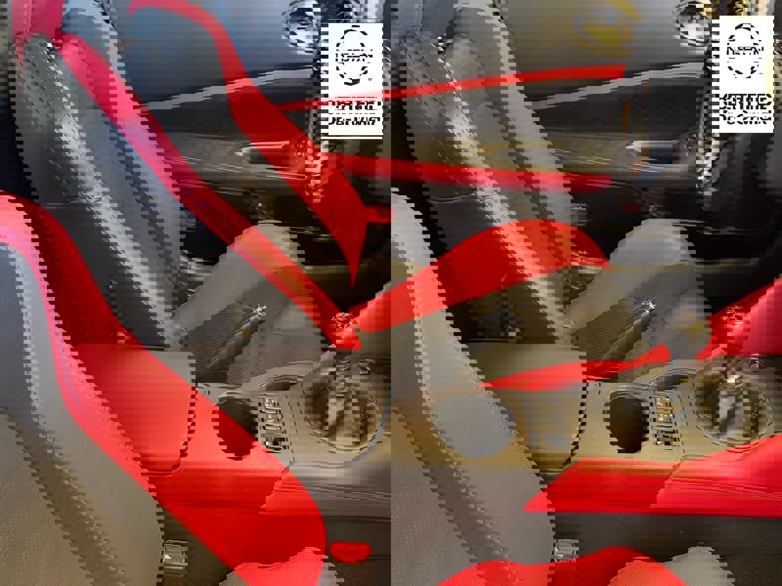 Certified 2024 Nissan Z Performance w/ Floor Mat Package image 11