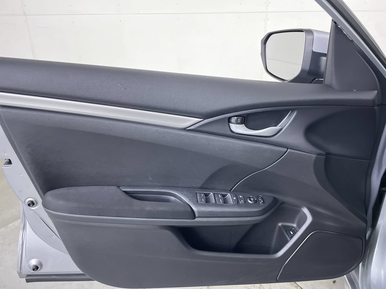 Used 2021 Honda Civic LX image 10