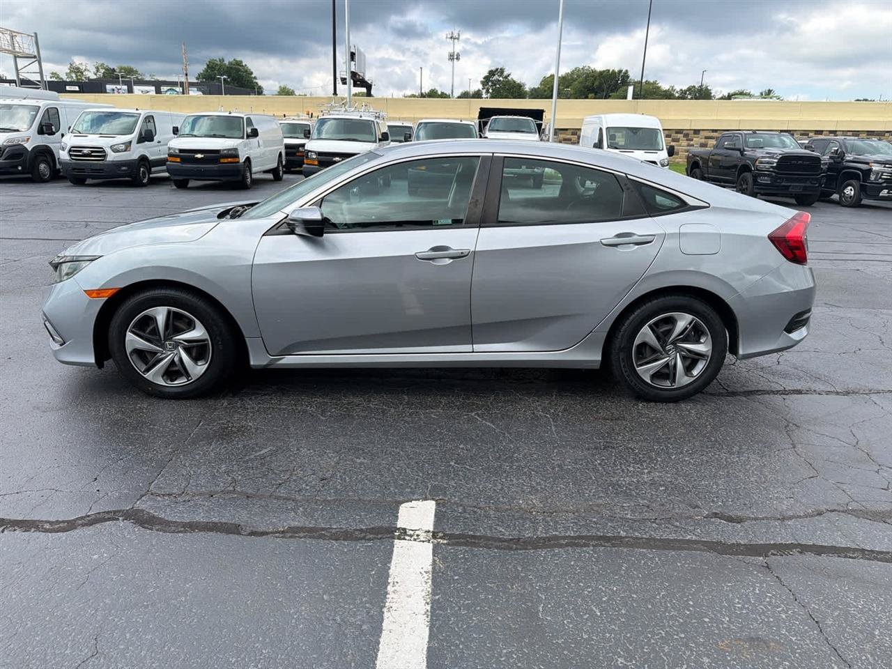 Used 2021 Honda Civic LX image 5