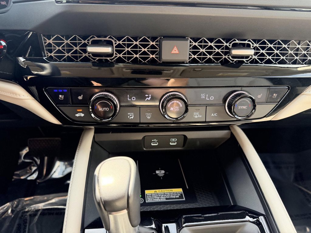 Used 2025 Honda Accord Touring image 29