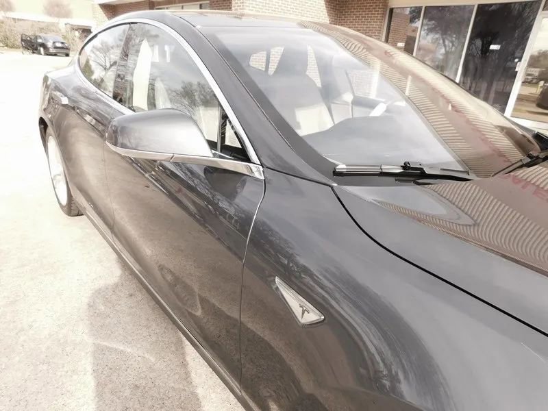 Used 2015 Tesla Model S 60 image 16
