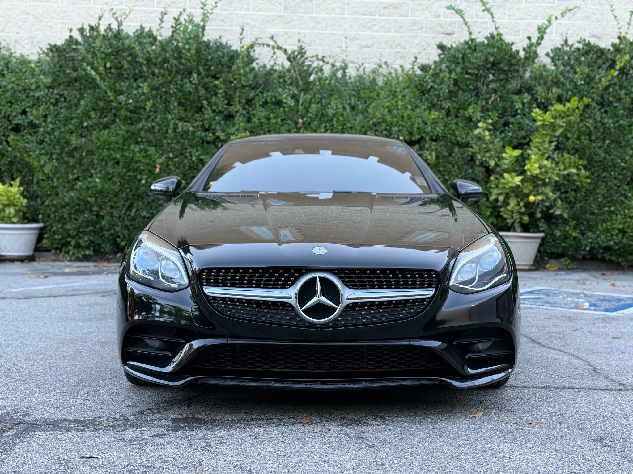 Used 2017 Mercedes-Benz SLC 300 w/ Premium 2 Package image 16